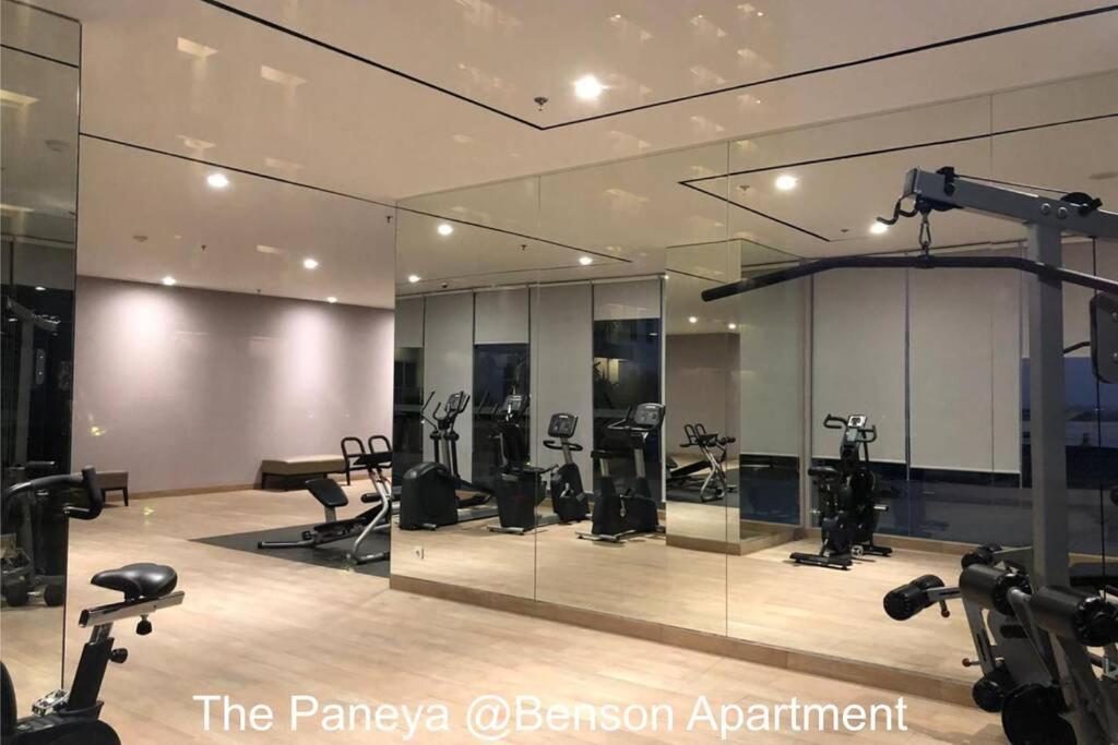 The Paneya @Benson Apartment Surabaya Kültér fotó